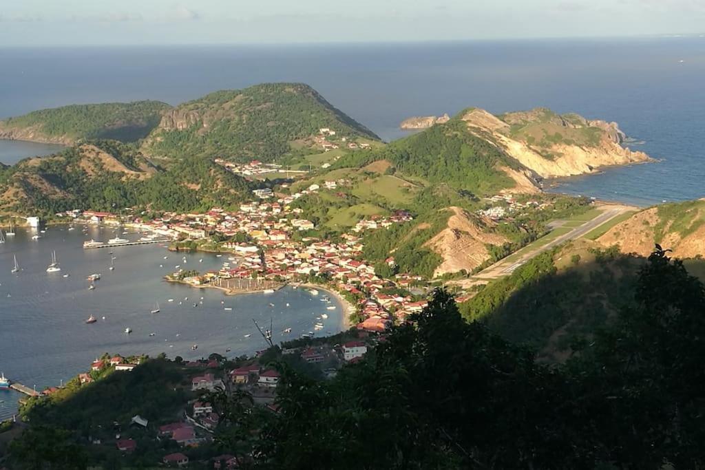 Studio De Charme Au Coeur Du Village, Vue Baie Terre-De-Haut ภายนอก รูปภาพ